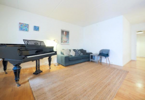 Spacious apartment on the Christianshavn canals